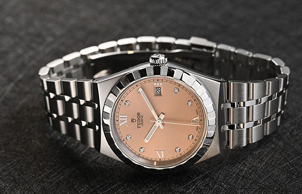 帝舵腕表表蒙有划痕处理方法大全(图) 帝舵腕表表蒙有划痕处理方法大全(图)