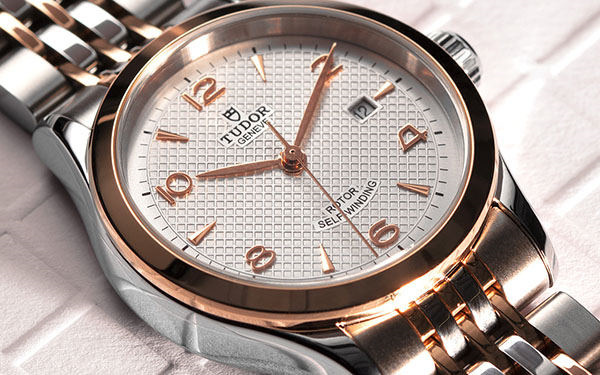 帝舵手表停走处理办法(图) 帝舵手表停走处理办法(图)