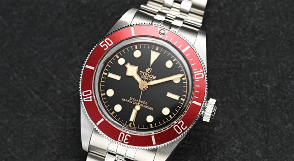 帝舵手表指针生锈处理技巧（图）