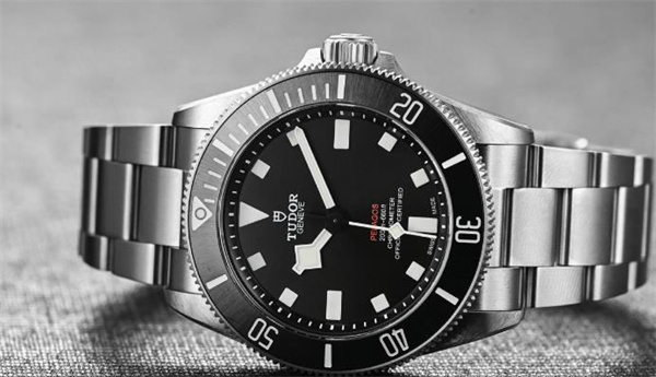 帝舵腕表走走停停是啥原因（图）