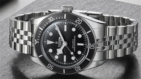 帝舵腕表表针变色处理技巧盘点（图）